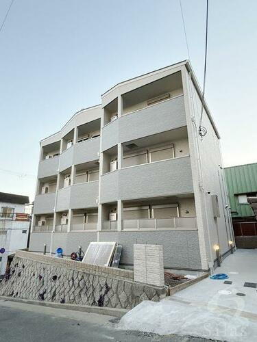 兵庫県神戸市中央区中島通４丁目 築2年2ヶ月 3階建