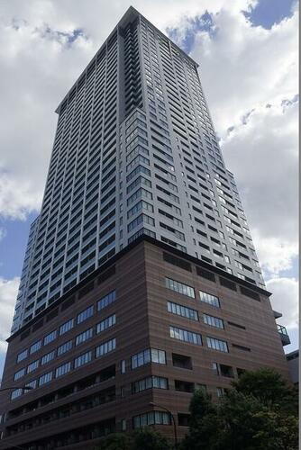 クロスエアタワー 地上42階地下2階建