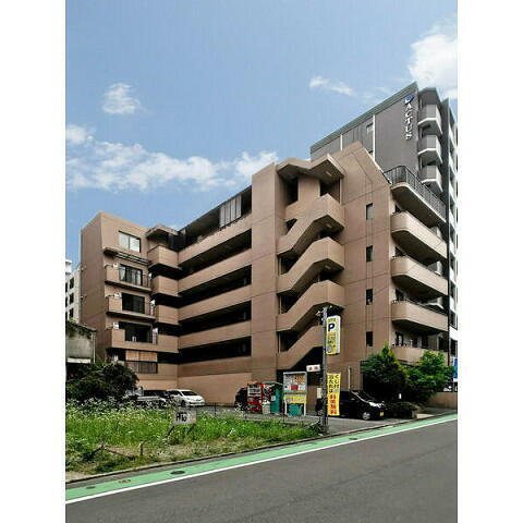 フリューゲル高砂 6階建