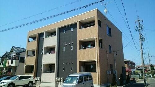 アンジュ 3階建