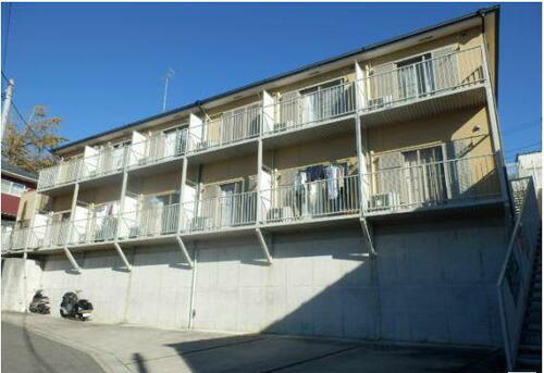 神奈川県横浜市泉区新橋町 賃貸アパート