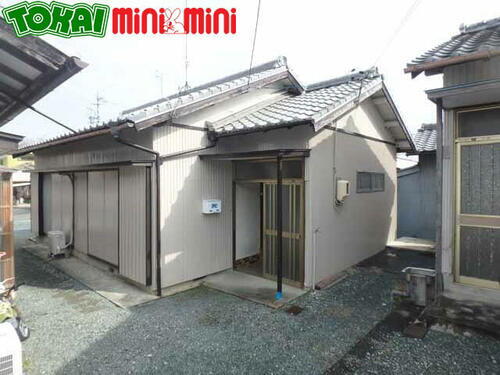 三重県松阪市駅部田町 平屋建て