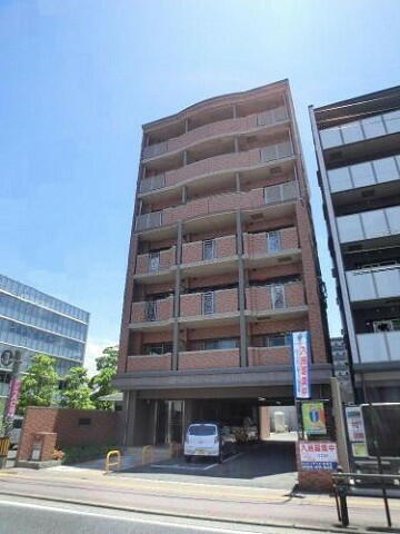 フローレス東比恵 7階建