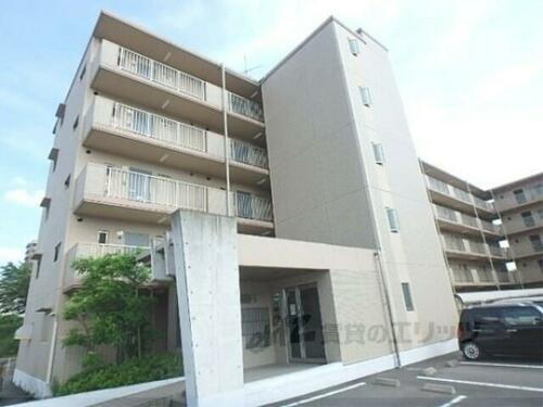 滋賀県栗東市手原２丁目 築19年5ヶ月 5階建