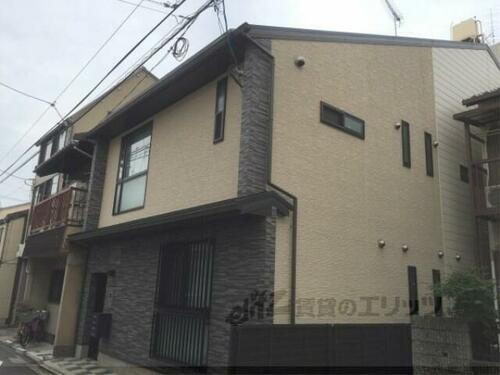 京都府京都市中京区蛸薬師通猪熊西入畳屋町 築10年11ヶ月 2階建