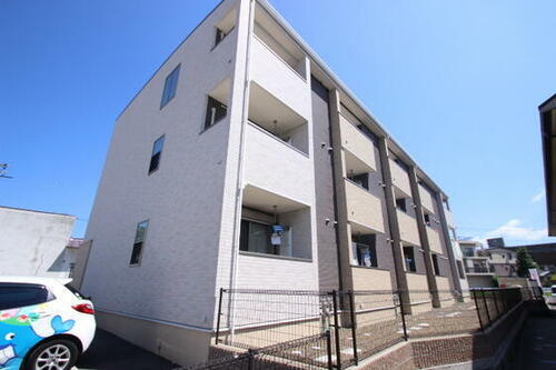 まほら 3階建