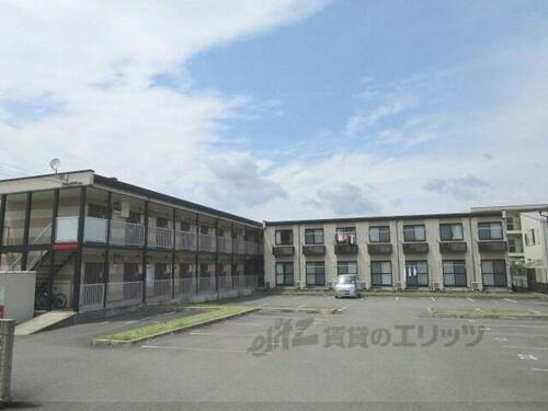 京都府南丹市園部町栄町２号 2階建