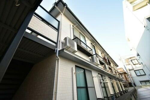 東京都調布市国領町７丁目 2階建 築32年9ヶ月