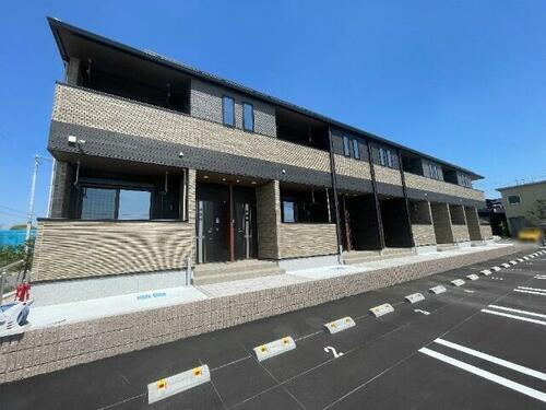 愛知県西尾市国森町２丁目 2階建 