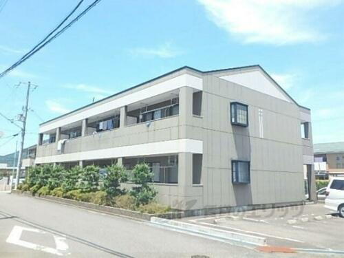 滋賀県湖南市菩提寺東３丁目 築25年7ヶ月 2階建