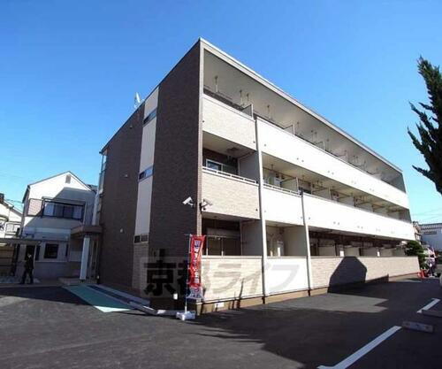 ブレヴィエⅠ 3階建