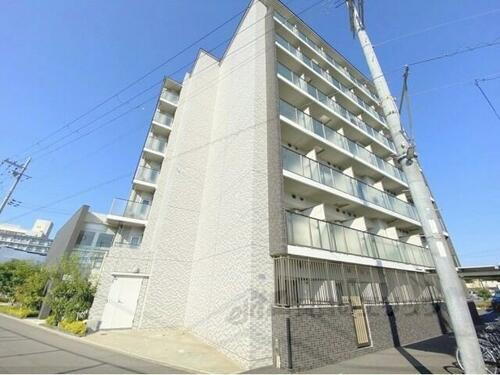 京都府京都市下京区梅小路高畑町 築6年11ヶ月 7階建