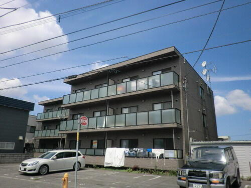 北海道札幌市東区北二十六条東１８丁目 3階建 築24年4ヶ月
