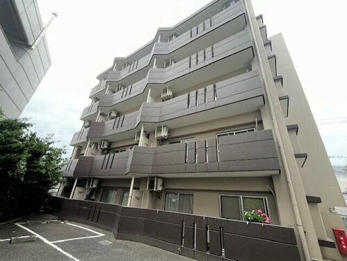 福岡県北九州市八幡西区三ケ森３丁目 5階建
