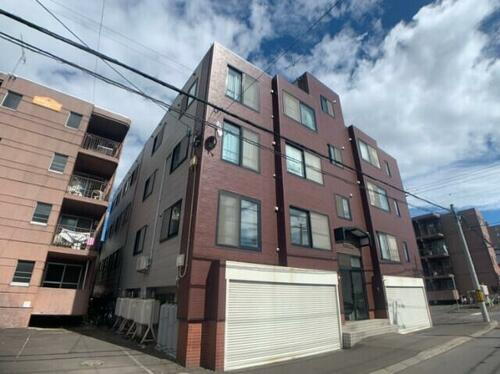 北海道札幌市北区北三十三条西６丁目 4階建 築26年1ヶ月