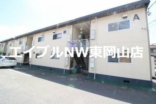 ドミール八幡Ｂ 2階建