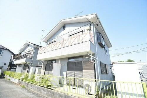 東京都府中市多磨町２丁目 2階建