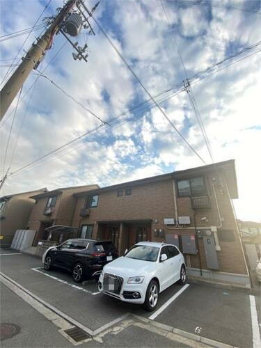 兵庫県高砂市荒井町扇町 2階建 築11年1ヶ月