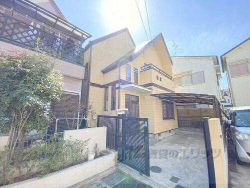 大阪府交野市幾野３丁目 2階建