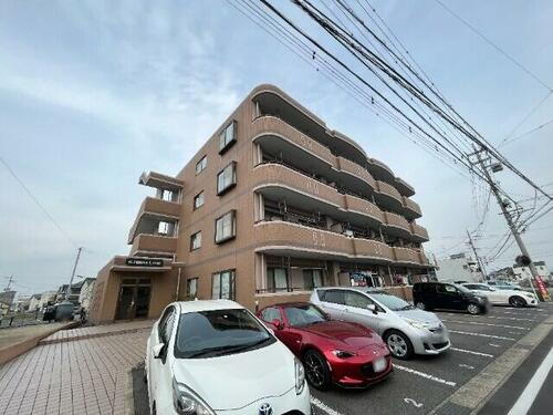 愛知県岡崎市上佐々木町字伝左 4階建