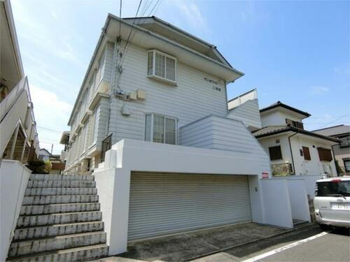 サンホワイト三番館 2階建