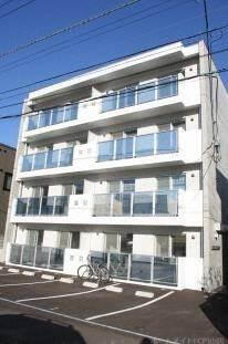 北海道札幌市中央区南六条西２１丁目 4階建 築15年11ヶ月