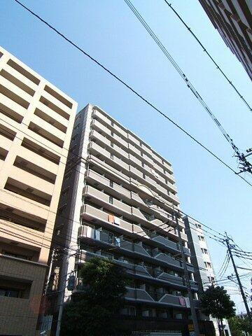 エステート・モア平尾パージュ 13階建
