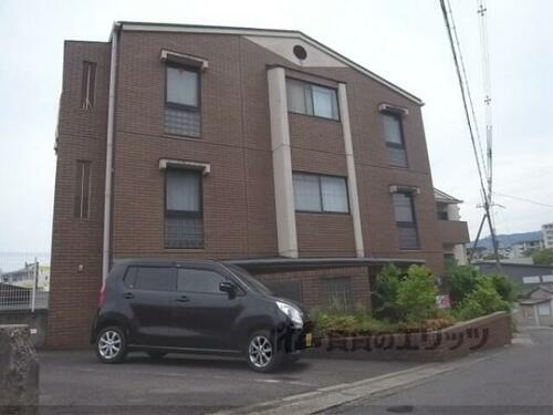 京都府京都市西京区大枝塚原町 築32年11ヶ月 3階建