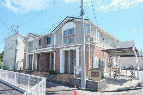 愛知県春日井市勝川町２丁目 2階建