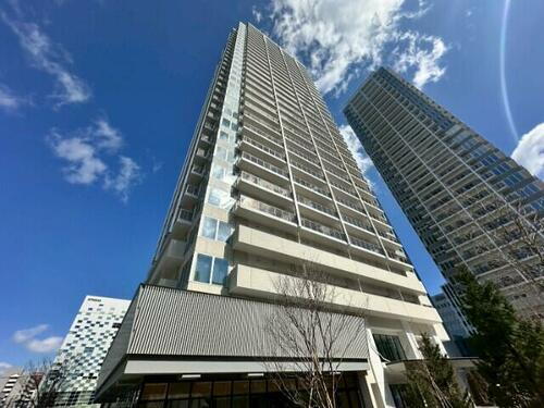 北海道札幌市東区北六条東２丁目 30階建 