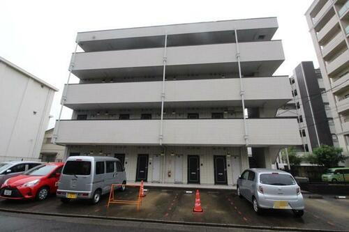 愛知県名古屋市中川区百船町 賃貸マンション