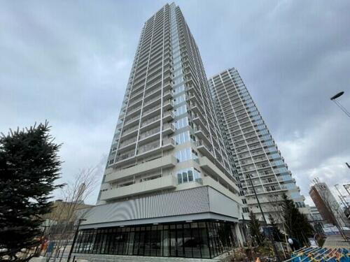 ザ・札幌タワーズ　ＷＥＳＴ　ＴＯＷＥＲ