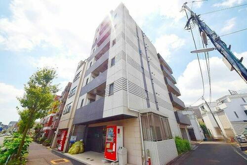 東京都北区赤羽３丁目 8階建 築13年10ヶ月