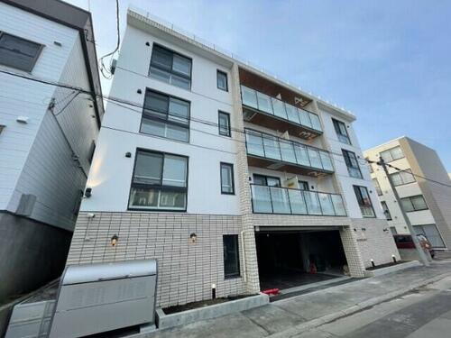 ＺＡＢＯＢＬＡＮＣ１２ 4階建