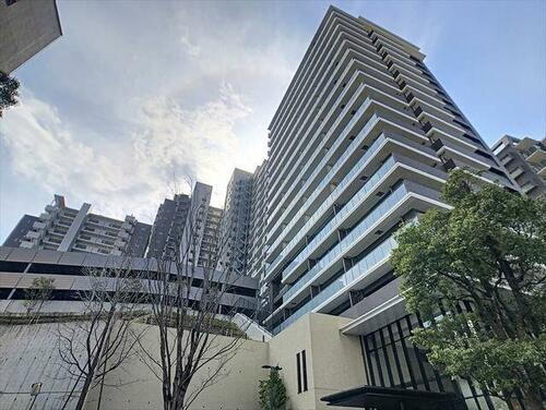 福岡県福岡市中央区桜坂３丁目 賃貸マンション