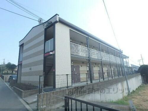 京都府城陽市長池里開 築18年8ヶ月 2階建