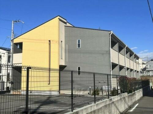 大阪府枚方市山之上２丁目 2階建