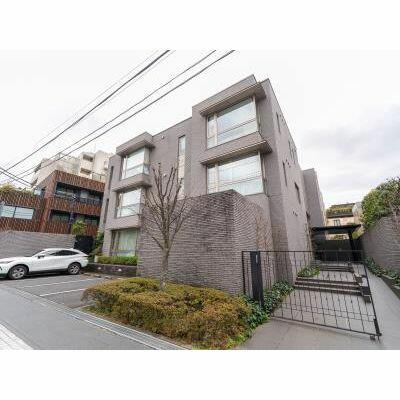 ガーデン長者丸 3階建