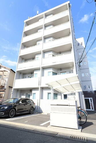 メビウス 6階建