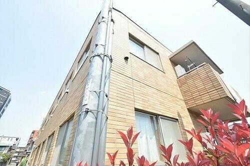 東京都調布市小島町３丁目 2階建