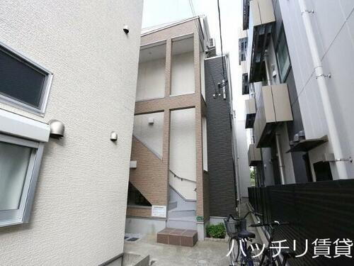 福岡県福岡市博多区大博町 賃貸アパート