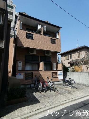福岡県福岡市博多区美野島２丁目 賃貸アパート