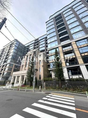 東京都港区三田１丁目 賃貸マンション