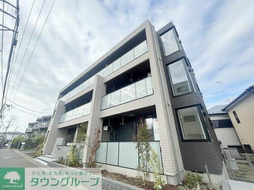 Ｌａｒｇｏ　Ｓｅｒｅｎｏ 3階建