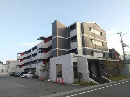 兵庫県尼崎市善法寺町 築10年12ヶ月 4階建