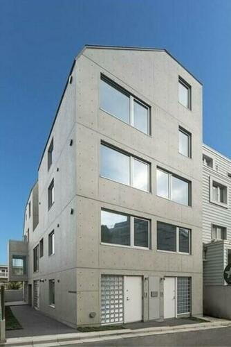 東京都新宿区市谷左内町 賃貸マンション