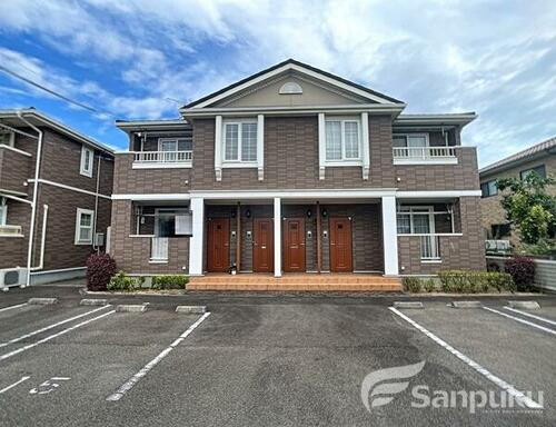 愛媛県松山市水泥町 賃貸アパート