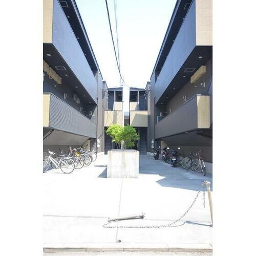 福岡県福岡市東区原田２丁目 築14年5ヶ月 2階建