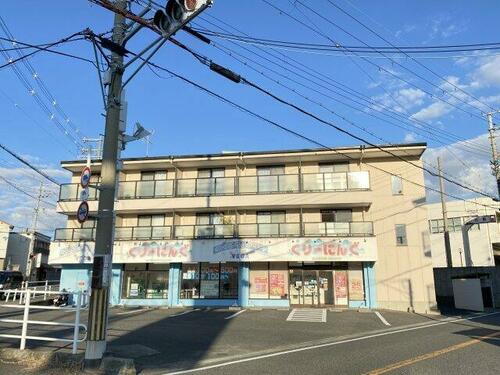 ルミエール・マゴジⅠ 3階建