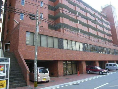 福岡県福岡市博多区比恵町 賃貸マンション